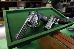As armas que serão legitimadas arma ilegal regularização poss decreto jair bolsonaro radio corredor 255x170 - As armas que serão legitimadas