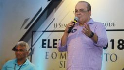 Ibaneis e saúde pública que derrete cropped saude sindsaude ibaneis rocha compromisso tpd radio corredorII 255x143 - Ibaneis e saúde pública que derrete