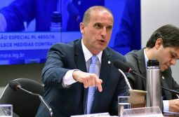 Esplanada onyx lorenzoni ministro casa civil exonerações radio corredor 255x167 - Esplanada
