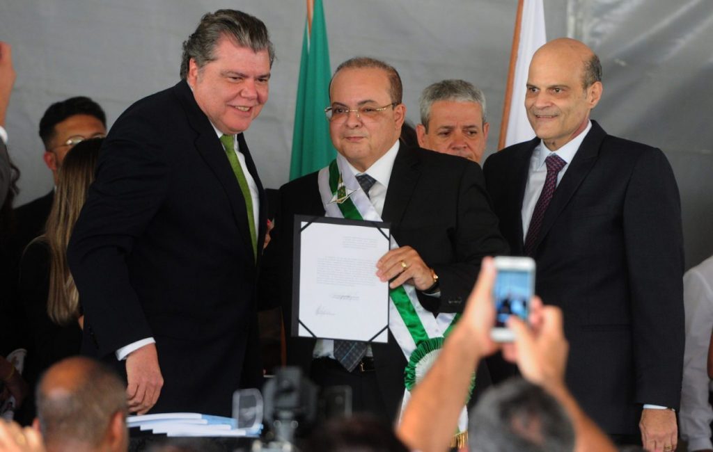 Sarney Filho em berço esplêndido (Foto: Agência Brasília)