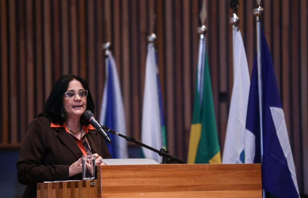 Setenta grupos de zap estimulam o suicídio (Foto: Rogério Lopes/Gab Delmasso)