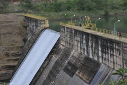 Novo racionamento? Buriti acende alerta reservatório adasa radio corredor 255x170 - Novo racionamento? Buriti acende alerta