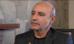 A esquerda perdeu o 'bordão' fabricio queroz radio corredor 255x153 - A esquerda perdeu o 'bordão'
