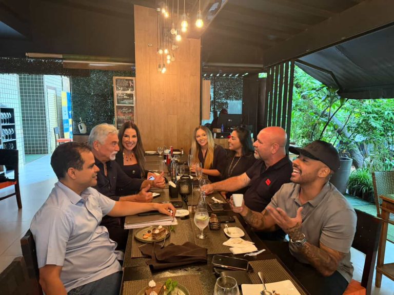 O Agente Querubim E os Flagrantes Políticos