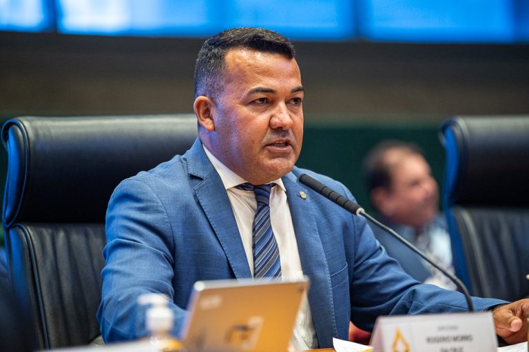 Rogério Morro da Cruz está entre os políticos que merecem o Troféu Roriz