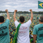 Força e renovação em marcha: enquanto a direita forma líderes, a esquerda se acomoda