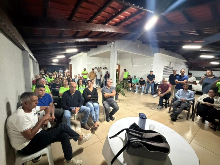 Pedrosa reúne grupo e testa força política no DF