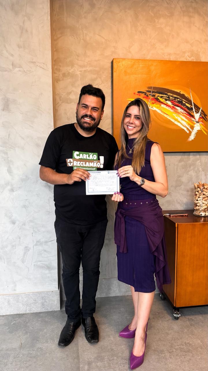 Ele Filiou ao Democrata Sem Reclamar Nenhum Pouco