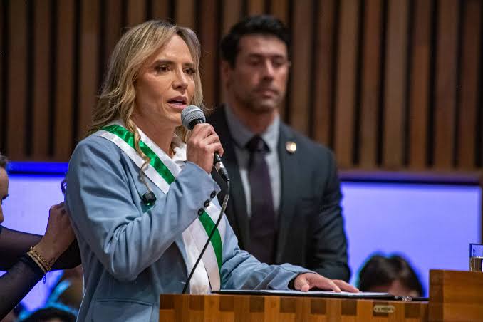 GDF recua e retira imóveis de projeto que fortalece o BRB